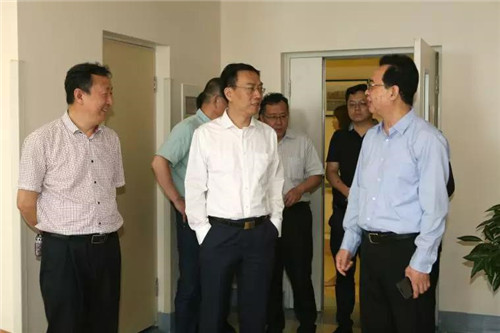 徐涛一行-1.jpg